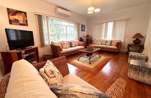 Reeds Bay Maison | Seagaze beach house is perfect for family, a few steps to the beach