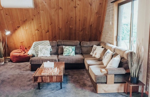 Coles Bay Maison | Seagrass Chalet - Freycinet Holiday Houses