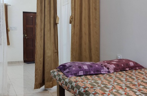 Surathkal Appartement | Seagull - 100mtr from NH66 - 1.2km to d sea - 100mtr to a peaceful natural lake
