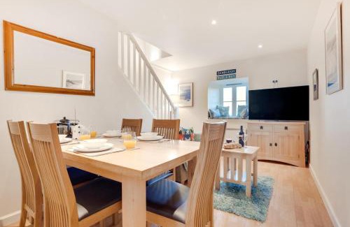 Waren Mill Maison | Seal Bay