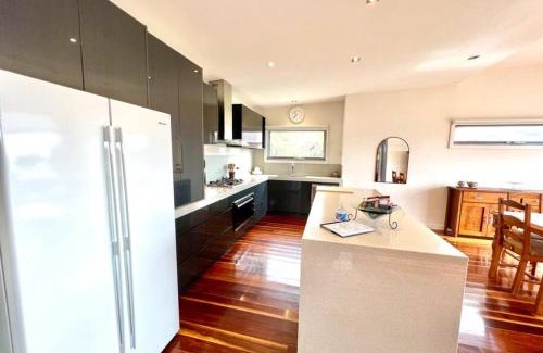 Apollo Bay Maison | Seamount - Apollo Bay. Dogs - Wood Fire - Spa