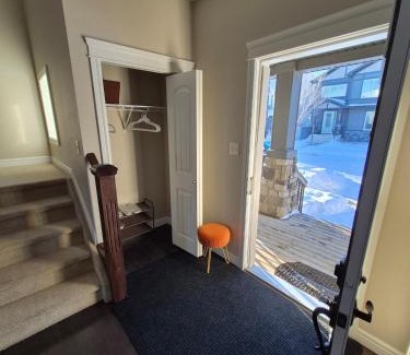 Griesbach Maison | Sean Comfy Home