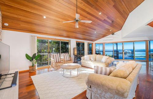 Dunbogan Maison | Seascape @ 19 Pindari - privacy, space, views