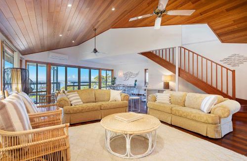 Dunbogan Maison | Seascape @ 19 Pindari - privacy, space, views