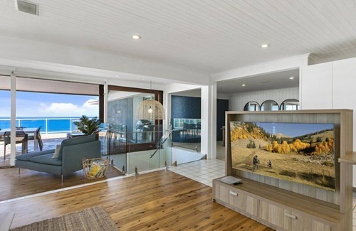 Sunshine Beach Appartement | Seascape - A Stunning Two Level Penthouse Apartment.