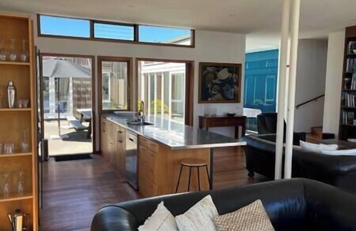 Raumati South Maison | Seascapes Beach House