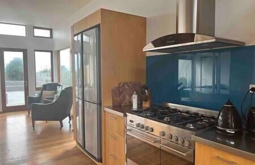 Raumati South Maison | Seascapes Beach House