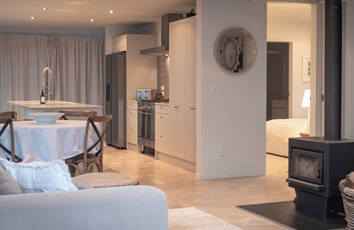Raumati South Appartement | Seascapes Waterfront 1