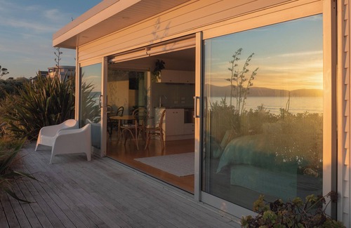 Raumati South Maison | Seascapes Waterfront 3