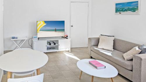 Vincentia Maison | Seashore Villa by Experience Jervis Bay