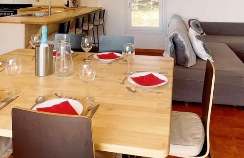 Punta Grossa Villa | Seaside Bliss: Villa Sauba - Pool, BBQ, & Coastal Charm
