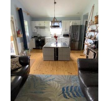 Cap-Pele Maison | Seaside chalet,Aboiteau beach cottage rentals,cap pele