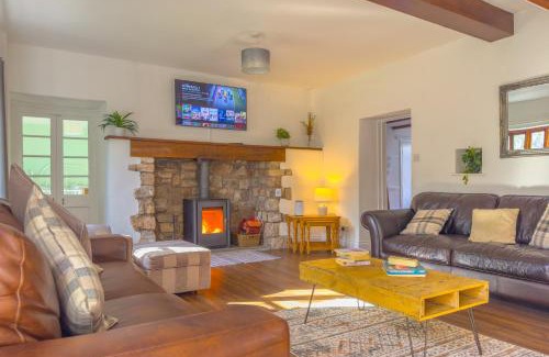 Kewstoke Maison | Seaside-Dog Friendly-Country Cottage-w log burner