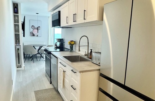 Barrier Island Appartement | Seaside Escape: Oceanfront Condo