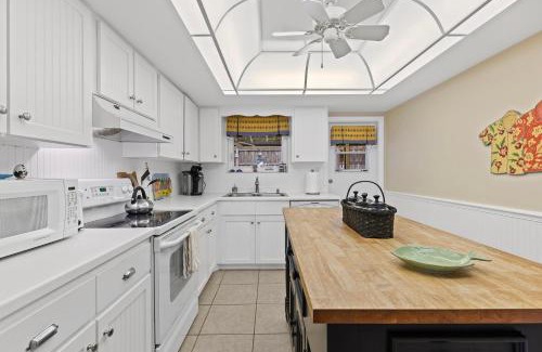 Wilbur-By-The-Sea Maison | Seaside Hideaway
