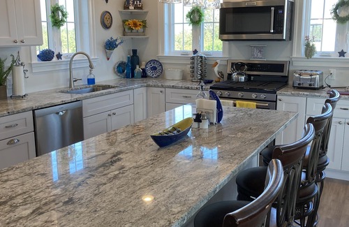Broadkill Beach Maison | Seaside Osprey House features views of the bay/ocean on the Delaware Bay.