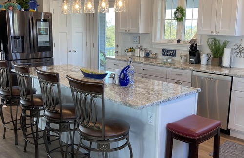 Broadkill Beach Maison | Seaside Osprey House features views of the bay/ocean on the Delaware Bay.