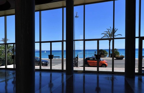 French Riviera Appartement | Seaside studio with pool