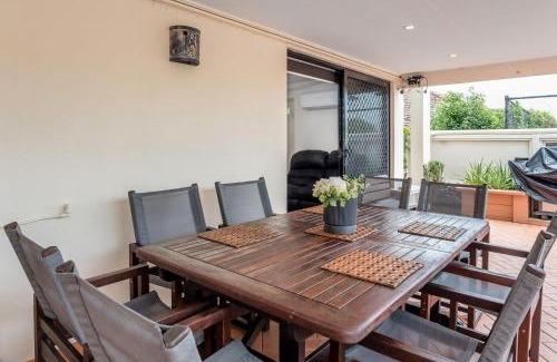 Wynnum Maison | Seaside Serenity at Plumeria Place