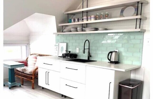 Pine Point Appartement | Seaside Serenity at Pine Point!