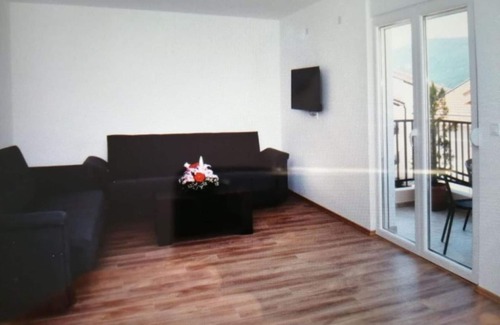 Igalo Appartement | Seaside Serenity – Fresh & Modern Apartments in Igalo - Three Bedroom Apartment