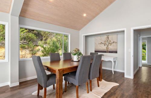 Kerikeri Maison | Seaside Serenity - Kerikeri Holiday Home