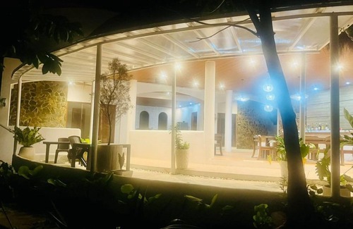 Sipalay Appartement | Seaside Serenity: Sipalay Studio Escape