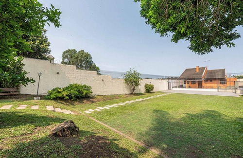 Parolin Maison | SEASON HOUSE IN CURITIBA - near Arena and Clube Curitibano