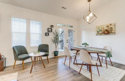 Aurora Appartement | Seasonal Pool, Balcony Quiet and Cozy Aurora Condo!
