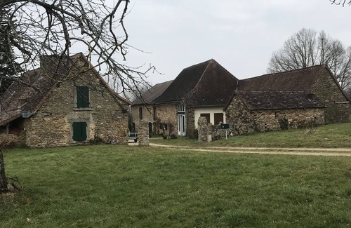 Jumilhac-le-Grand Cottage | Location saisonnière gite