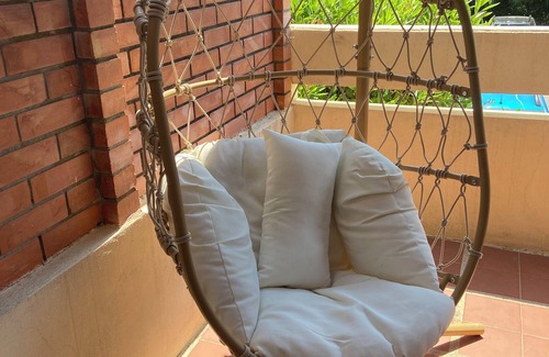 Frejus Port Appartement | Seasonal rental Two-room apartment 48 m2 Frejus plage et du Port. Terrace 15 m2.