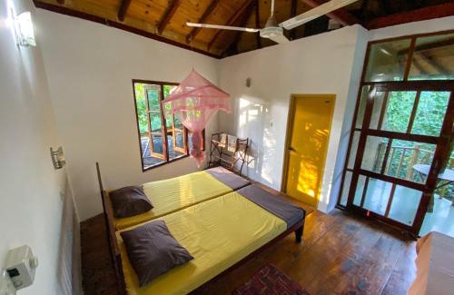 Matara Maison | Seasons Four Mini Jungle Cabana