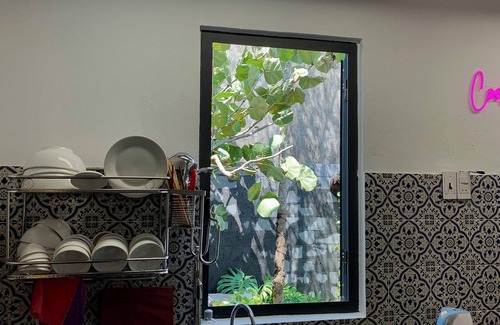 Dong Hoa Maison | Beach View 2 Homestay