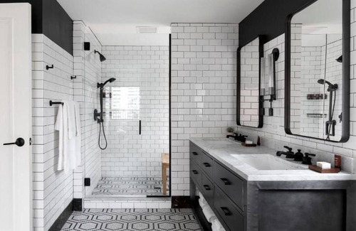 Downtown Seattle Hôtel | Seattle Chic: Spacious, Contemporary Rooms in City's Vibrant Downtown