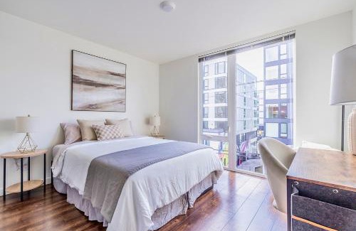 Mann Appartement | Seattle Modern and Stylish Penthouse Apartment (Wifi, Pet Friendly, Rooftop)
