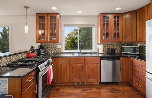 Mann Maison | Seattle Vacation Home: The Depot