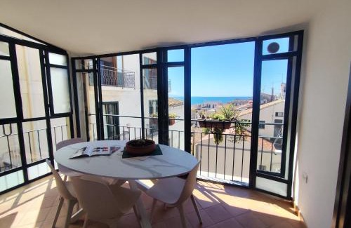 Rione Duomo Appartement | Seaview & City Center - Terrazza Dorotea