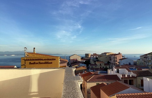 Santa Teresa di Gallura Appartement | Seaview cozy penthouse 300 mt from the beach of Rena Bianca