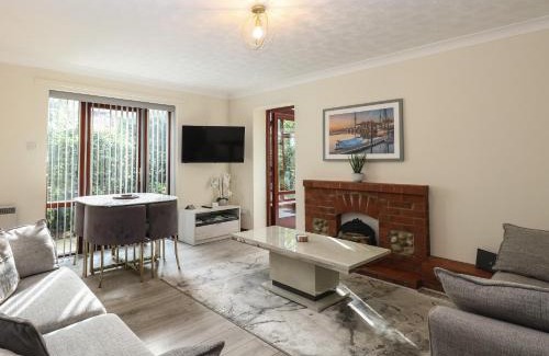 Salthouse Maison | Seaview Cottage