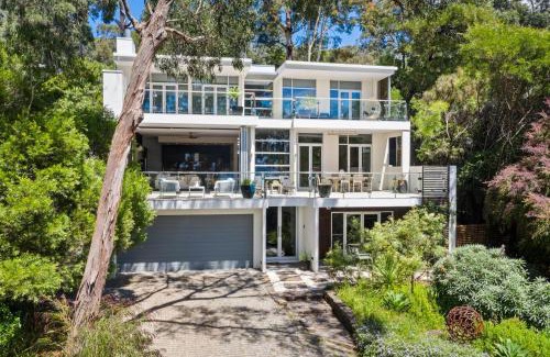 Lorne Maison | Seaview House