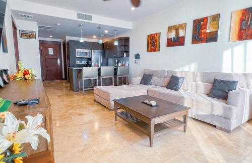 Jaco Maison | Seaview Oasis 1-BR Suite in Croc's casino resort