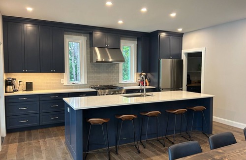 Standish Maison | Sebago Sanctuary Lakeside Haven - LAKEFRONT LIVING in style!