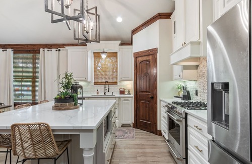 China Spring Maison | Secluded 12 Acre Ranch - 20min for Downtown Waco