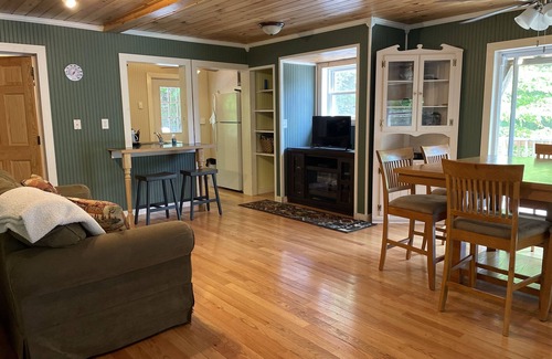 Dushore Cabine | Secluded Cabin near Ricketts Glen and Worlds End State Parks