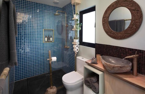 Totnes Valley Chalet De Ski | Secluded cabin perfect for nature lovers