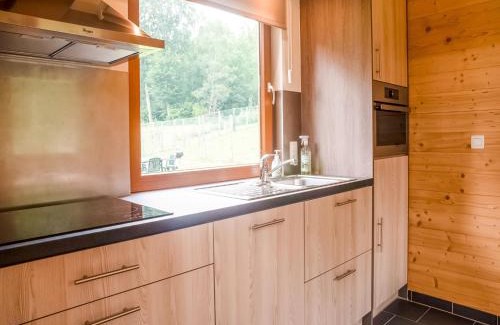 Commanster Chalet De Ski | Secluded Chalet in Rogery