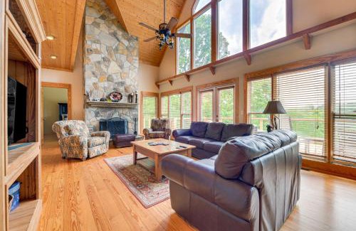 Wedowee Maison | Secluded Cove and Fire Pit Lake Wedowee Getaway