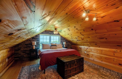 Naples Autre | Secluded Experience at The Sugar House on The Naples Maple Farm - Sleeps 12