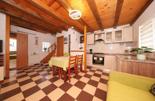 Tkon Maison | Secluded fisherman's cottage Cove Donje More, Pasman - 8413