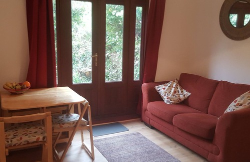 Crouch End Appartement | Secluded, garden flat in North London